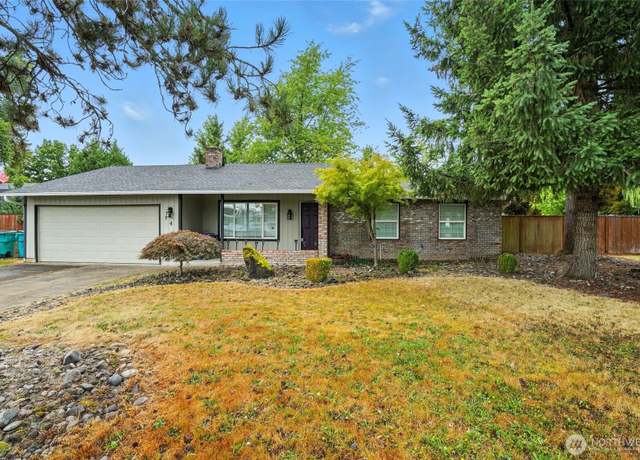 Property at 14 SW 11th St, Battle Ground, WA 98604, 3 beds, 2 baths