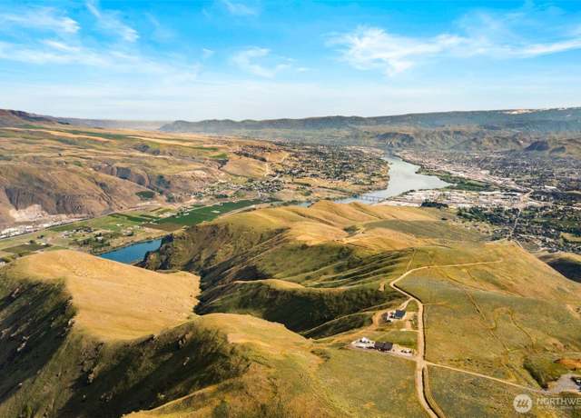 Property at 6894 Burch Mountain Rd, Wenatchee, WA 98801
