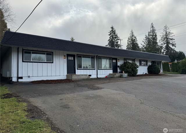 Property at 3602 Columbia Heights Rd, Longview, WA 98632, 6 beds, 3 baths