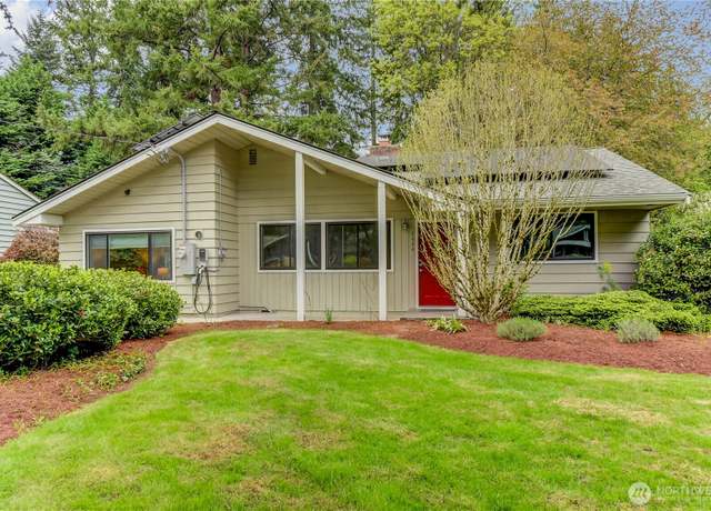 Property at 7444 NE 156th St, Kenmore, WA 98028, 3 beds, 1 bath