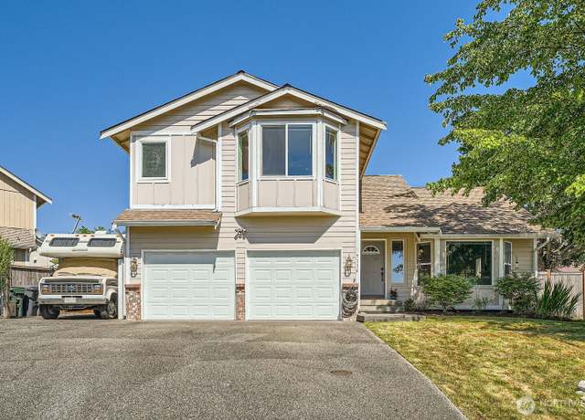 Property at 7116 193rd St E, Spanaway, WA 98387, 3 beds, 2.5 baths