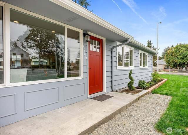 Property at 8206 North Way SW, Lakewood, WA 98498, 4 beds, 2 baths