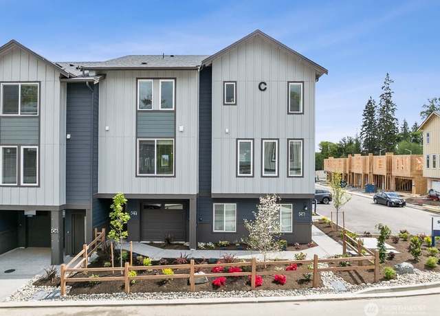 Property at 14707 87th Ave SE Unit U2, Snohomish, WA 98296, 2 beds, 2.5 baths