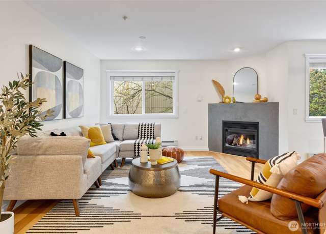 Property at 717 E Denny Way Unit 2B, Seattle, WA 98122, 2 beds, 2 baths