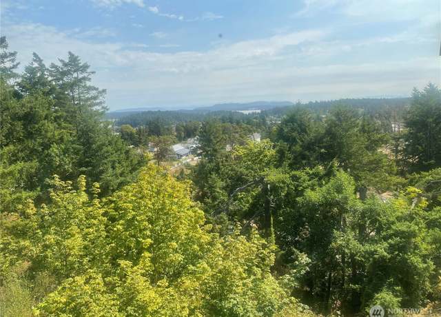 Property at 470 Hillcrest Pl #7, Friday Harbor, WA 98250, 3 beds, 2.5 baths