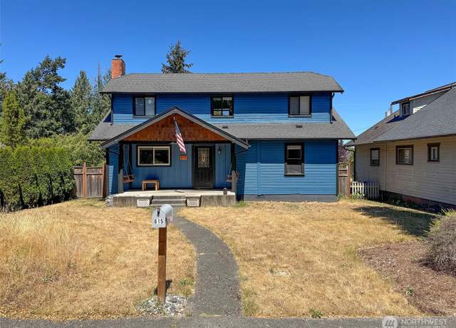 Property at 615 W 12th St, Port Angeles, WA 98362, 3 beds, 1 bath