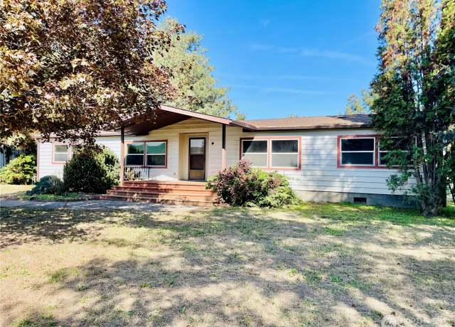 Property at 340 Dewitt Rd, Waitsburg, WA 99361, 3 beds, 2 baths