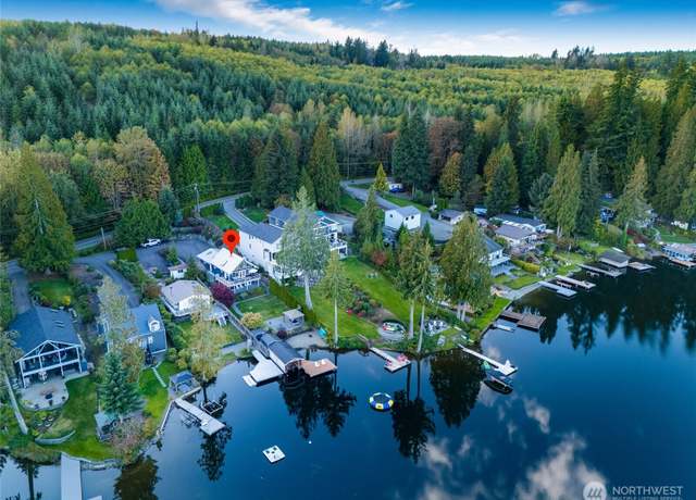 Property at 2225 SW Lake Roesiger Rd, Snohomish, WA 98290, 2 beds, 2 baths