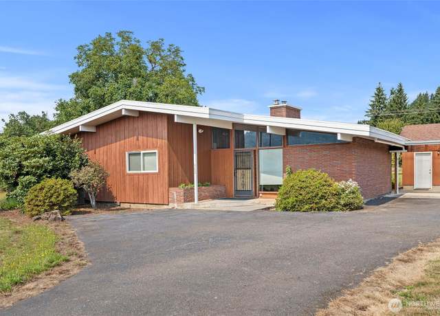 Property at 302 Mossyrock Rd W, Mossyrock, WA 98564, 4 beds, 2 baths