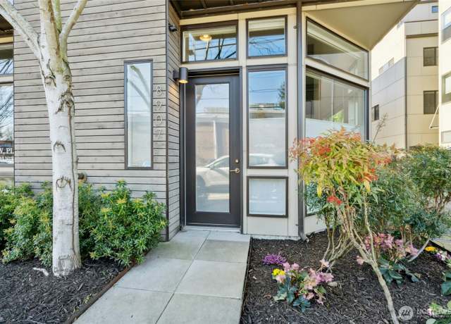 Property at 8907 Roosevelt Way NE, Seattle, WA 98115, 3 beds, 2.5 baths