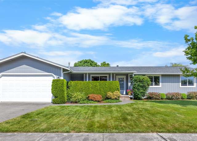 Property at 1875 Florence St, Enumclaw, WA 98022, 3 beds, 2 baths