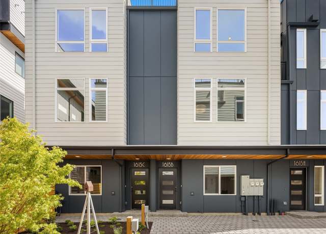 Property at 1615 N 50th St Unit B, Seattle, WA 98103, 3 beds, 2 baths