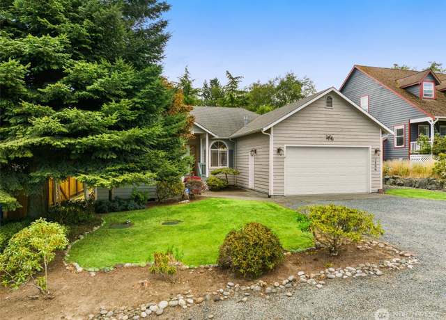 Property at 1406 Everette Ln, Freeland, WA 98249, 3 beds, 2 baths