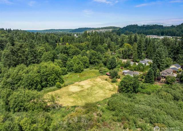 Property at 925 Front St S, Issaquah, WA 98027, 4 beds, 2 baths