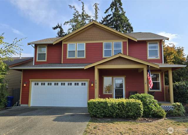 Property at 2917 SW Berwick Dr, Oak Harbor, WA 98277, 4 beds, 2.5 baths