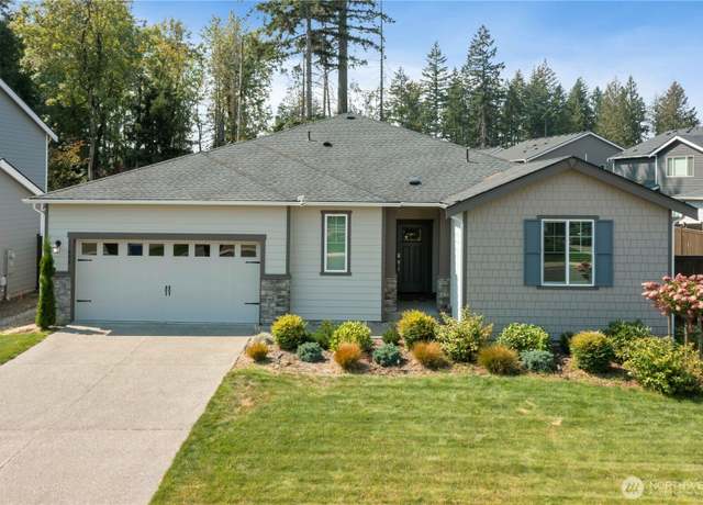 Property at 17436 129th Ave E, Puyallup, WA 98374, 3 beds, 2.5 baths