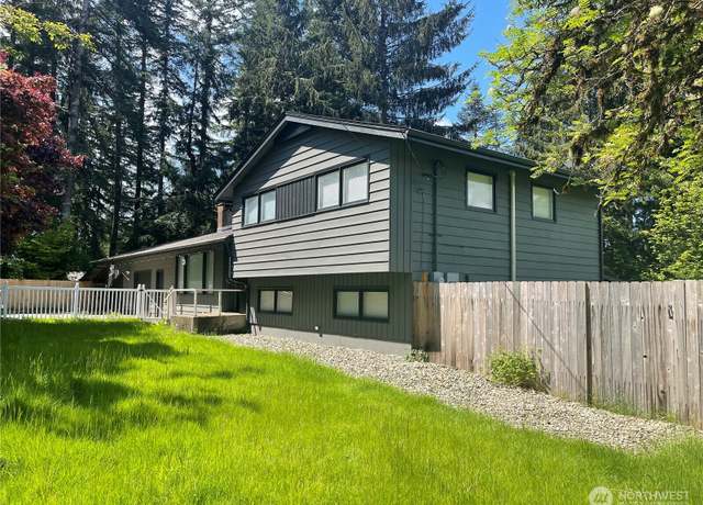 Property at 31 Evergreen Loop, Forks, WA 98331, 4 beds, 3 baths