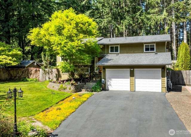 Property at 759 SW Littletree Cir, Port Orchard, WA 98367, 2 beds, 3 baths