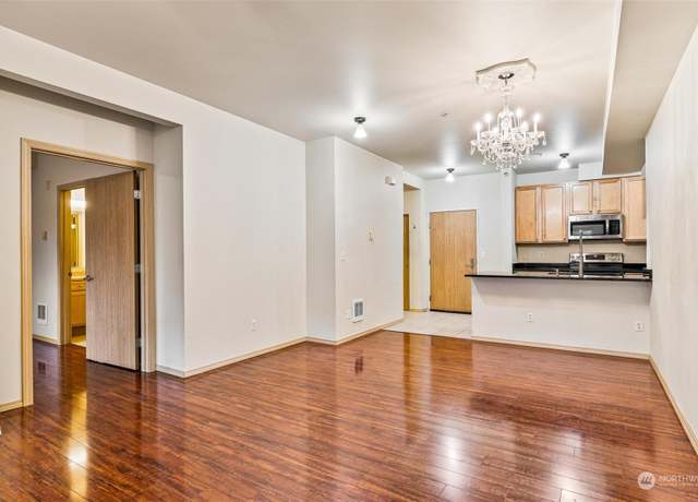 Property at 500 Darby Dr #104, Bellingham, WA 98226, 2 beds, 2 baths