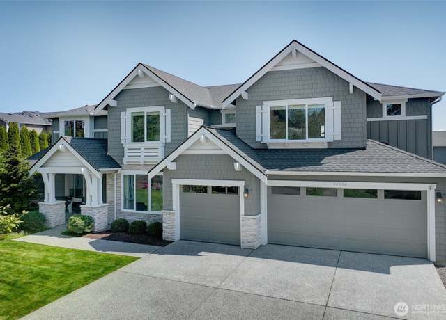 Property at 10806 NE 193rd St, Bothell, WA 98011, 7 beds, 4 baths