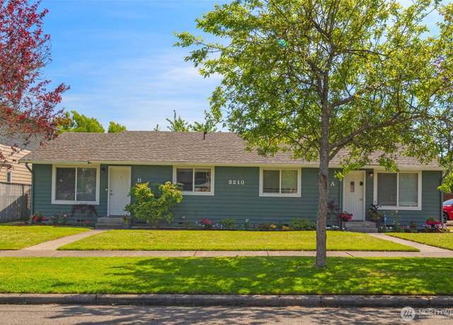 Property at 3210 26th St Unit A & B, Everett, WA 98201, 4 beds, 2 baths