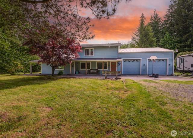 Property at 4718 252nd St NE, Arlington, WA 98223, 3 beds, 2.5 baths
