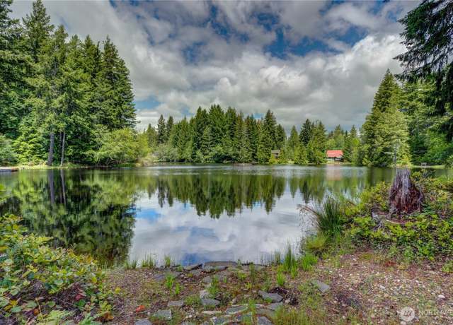Property at 51 E Glamis Ct, Shelton, WA 98584, 3 beds, 3 baths