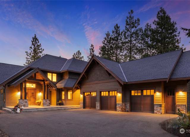 Property at 221 Southern Star Ln, Cle Elum, WA 98922, 5 beds, 4 baths
