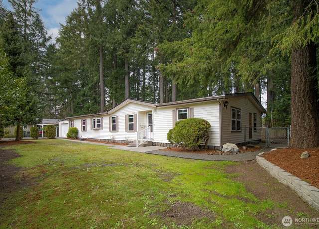 Property at 3805 College St SE #6, Lacey, WA 98503, 3 beds, 3 baths