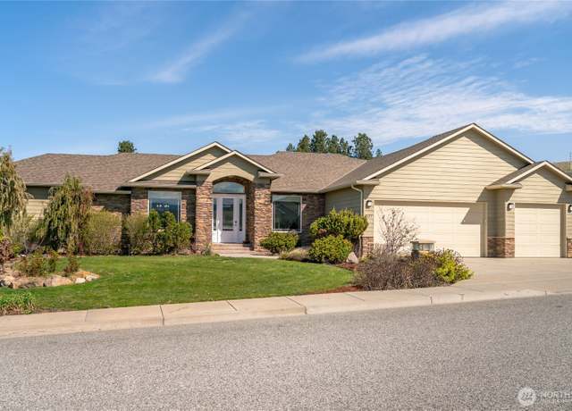Property at 107 Springhill Dr, East Wenatchee, WA 98802, 3 beds, 3.5 baths