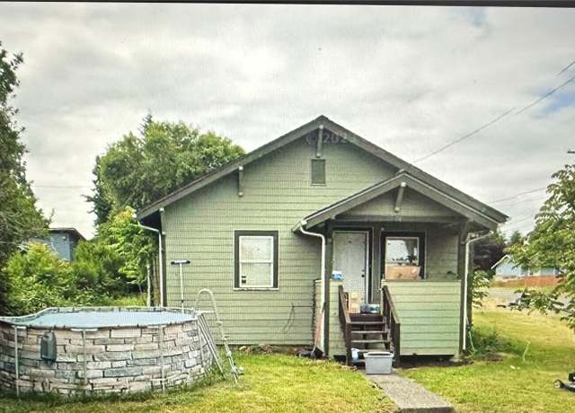 Property at 505 Dearborn Ave, Shelton, WA 98584, 3 beds, 2 baths