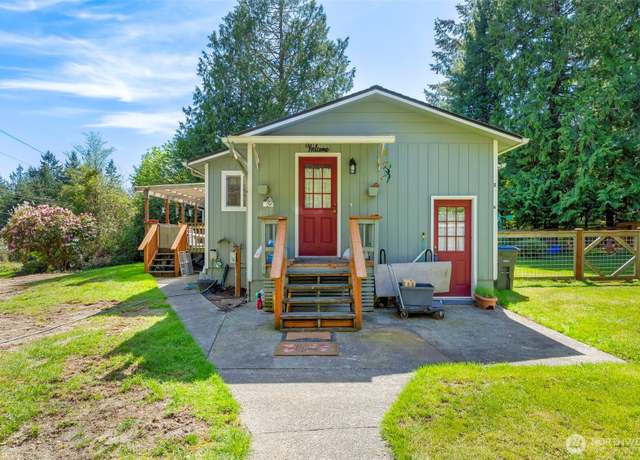 Property at 1989 NE Lisa Ln, Poulsbo, WA 98370, 2 beds, 1 bath