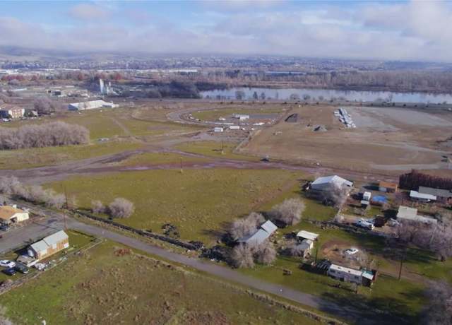 Property at 1410 E Alder St, Yakima, WA 98901