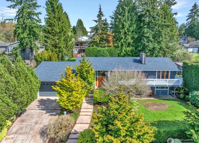 Property at 5210 111th Ave NE, Kirkland, WA 98033, 5 beds, 3.5 baths