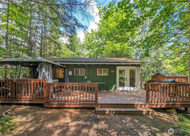 Property at 105 Robinwood Pl, Packwood, WA 98361, 2 beds, 1 bath
