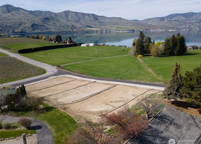 Property at 200 Lord Acres Rd, Chelan, WA 98816
