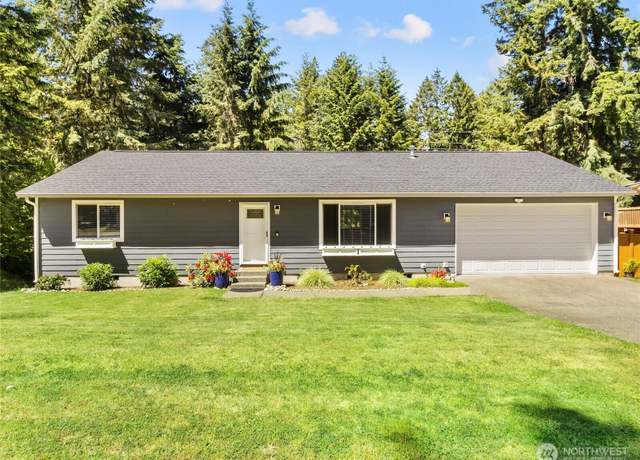 Property at 2801 Johns Pl NE, Olympia, WA 98516, 3 beds, 3 baths