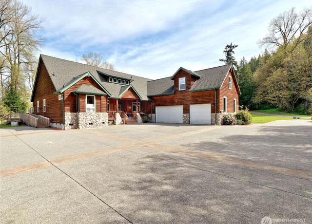 Property at 1324 145th Ave SE, Snohomish, WA 98290, 4 beds, 4 baths