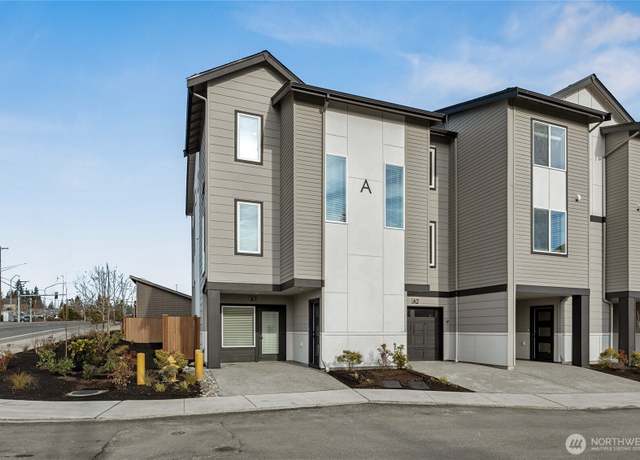 Property at 16723 Alderwood Mall Pkwy Unit E1, Lynnwood, WA 98037, 3 beds, 3.5 baths