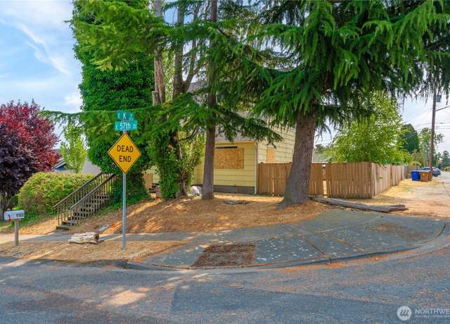 Property at 1102 E 57th St, Tacoma, WA 98404, 4 beds, 2.5 baths