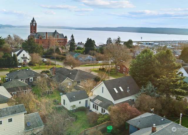 Property at 630 Cass St, Port Townsend, WA 98368, 2 beds, 2 baths
