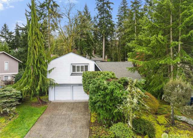 Property at 13909 SE 46th St, Bellevue, WA 98006, 4 beds, 2.5 baths