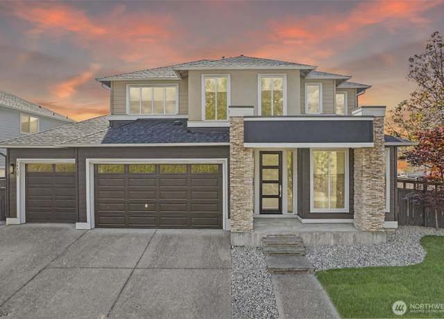 Property at 30429 121st Pl SE, Auburn, WA 98092, 4 beds, 2.5 baths
