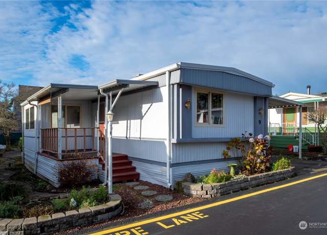 Property at 3832 164th St SW Unit 9, Lynnwood, WA 98087, 2 beds, 2 baths