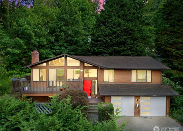 Property at 4119 NE 142nd St, Seattle, WA 98125, 4 beds, 3 baths