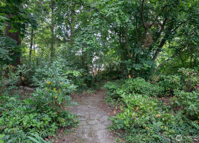 Property at 0 1st Ave NE, Seattle, WA 98125