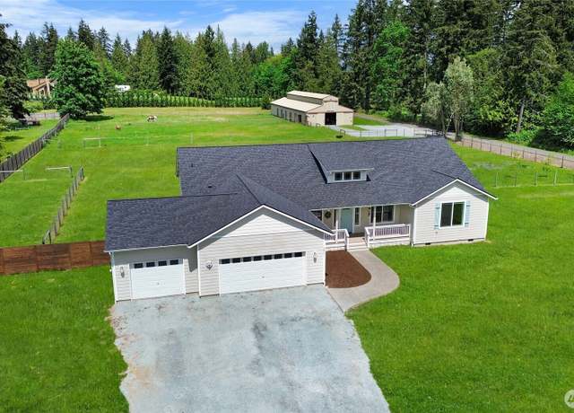 Property at 12921 224th St E, Graham, WA 98338, 3 beds, 3 baths