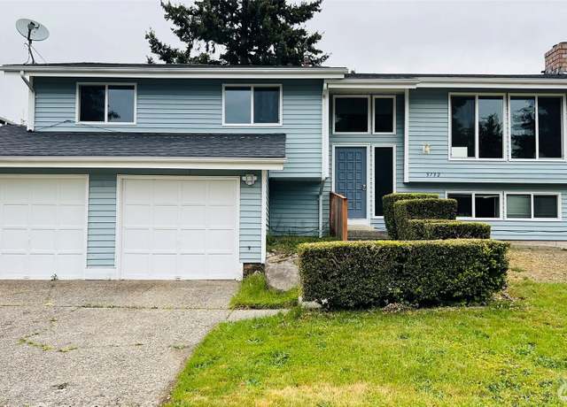 Property at 3732 S 254th Pl, Kent, WA 98032, 5 beds, 3 baths
