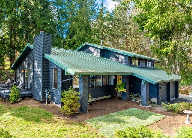 Property at 13749 97th Ave NE, Kirkland, WA 98034, 4 beds, 3 baths