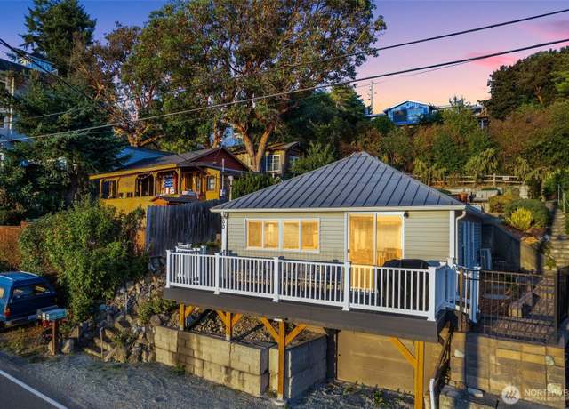 Property at 300 N Sunset Dr, Camano Island, WA 98282, 2 beds, 1 bath